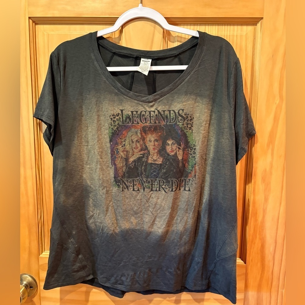 RBX Hocus Pocus “Legends Never Die” Graphic Tee women’s XL